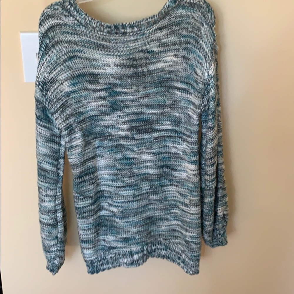 Sweater - Picture 3 of 3